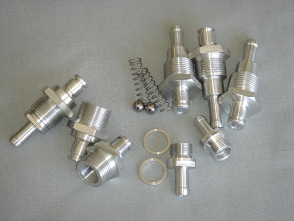 fuel%20fittings.jpg