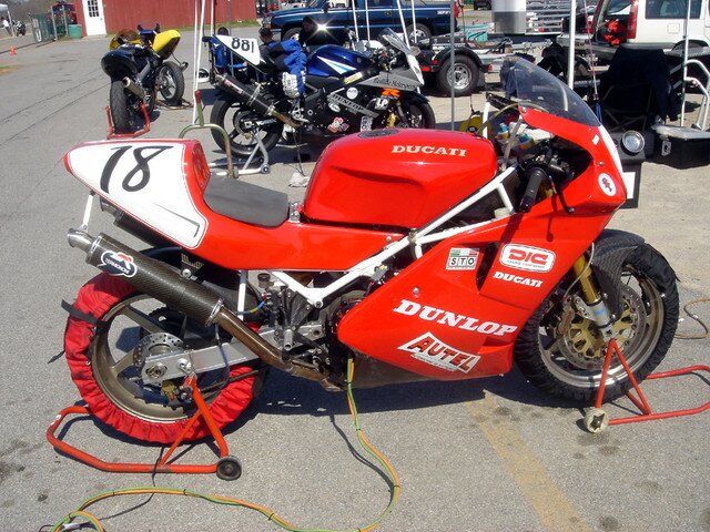 984 at VIR.jpg