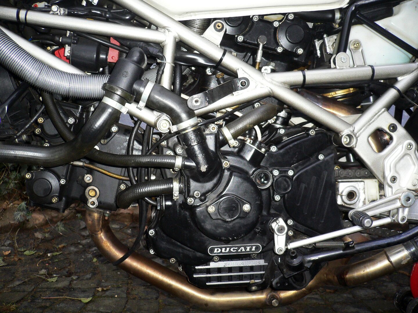 Ducati_851_tricolore.jpg